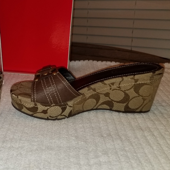 Coach wedges - Picture 8 of 16